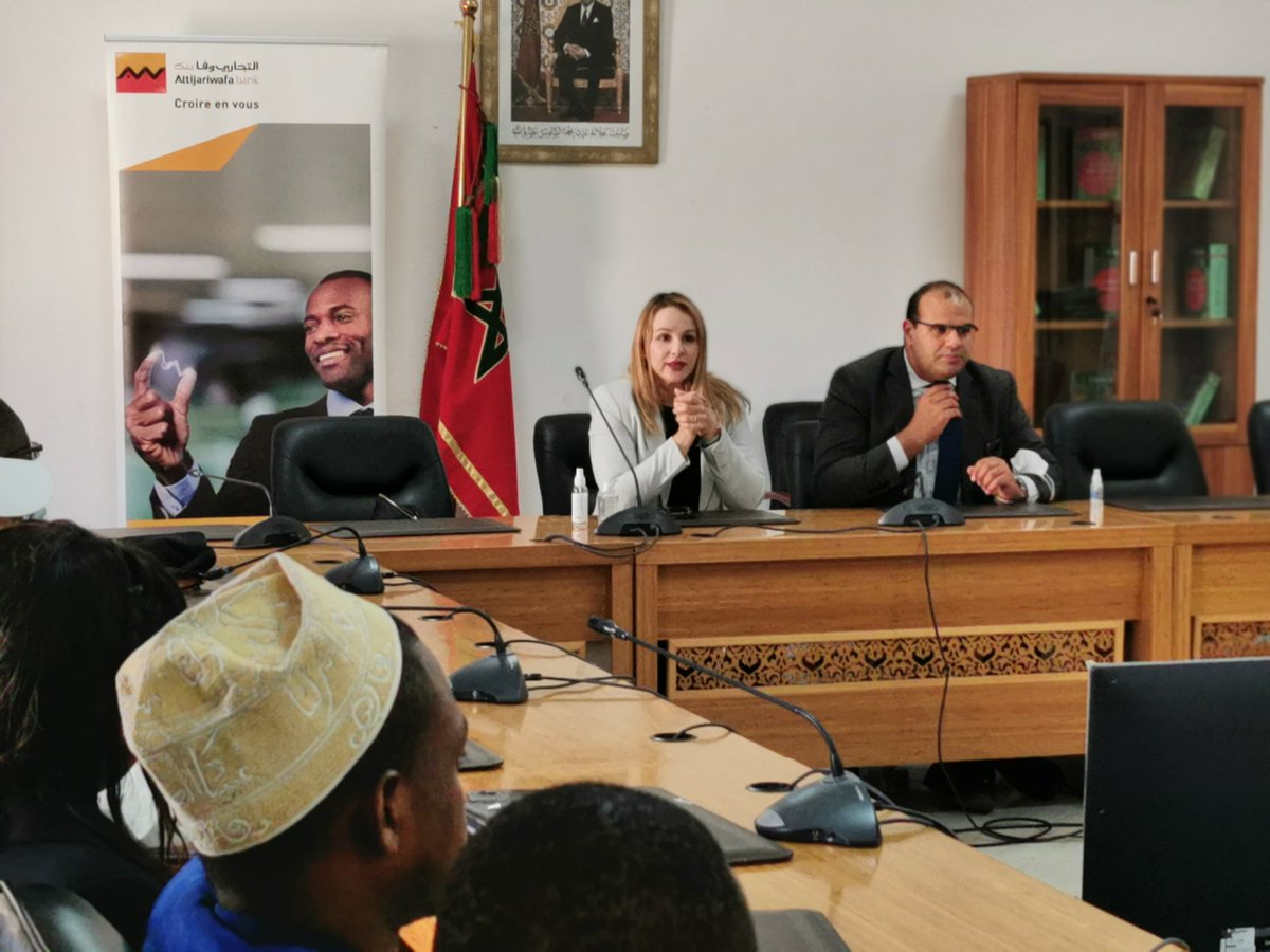 aslem_org's tweet photo. #Dakhla :
En marge de la #Caravane_ASLEM2021, notre partenaire @AttijariwafaB en atelier coaching avec les lauréats.
#Comores #AMCI #MSanté #ATTIJARIWAFABANK #Dakhla #Agadir #Laayoune #ASMEX #BANKSOLIDARITE #CACS #Welearn #FondaSAID #ORMDC #MPL #MoroccoAlumni #MPD #maroc #africa https://t.co/7AisBr8Rsa