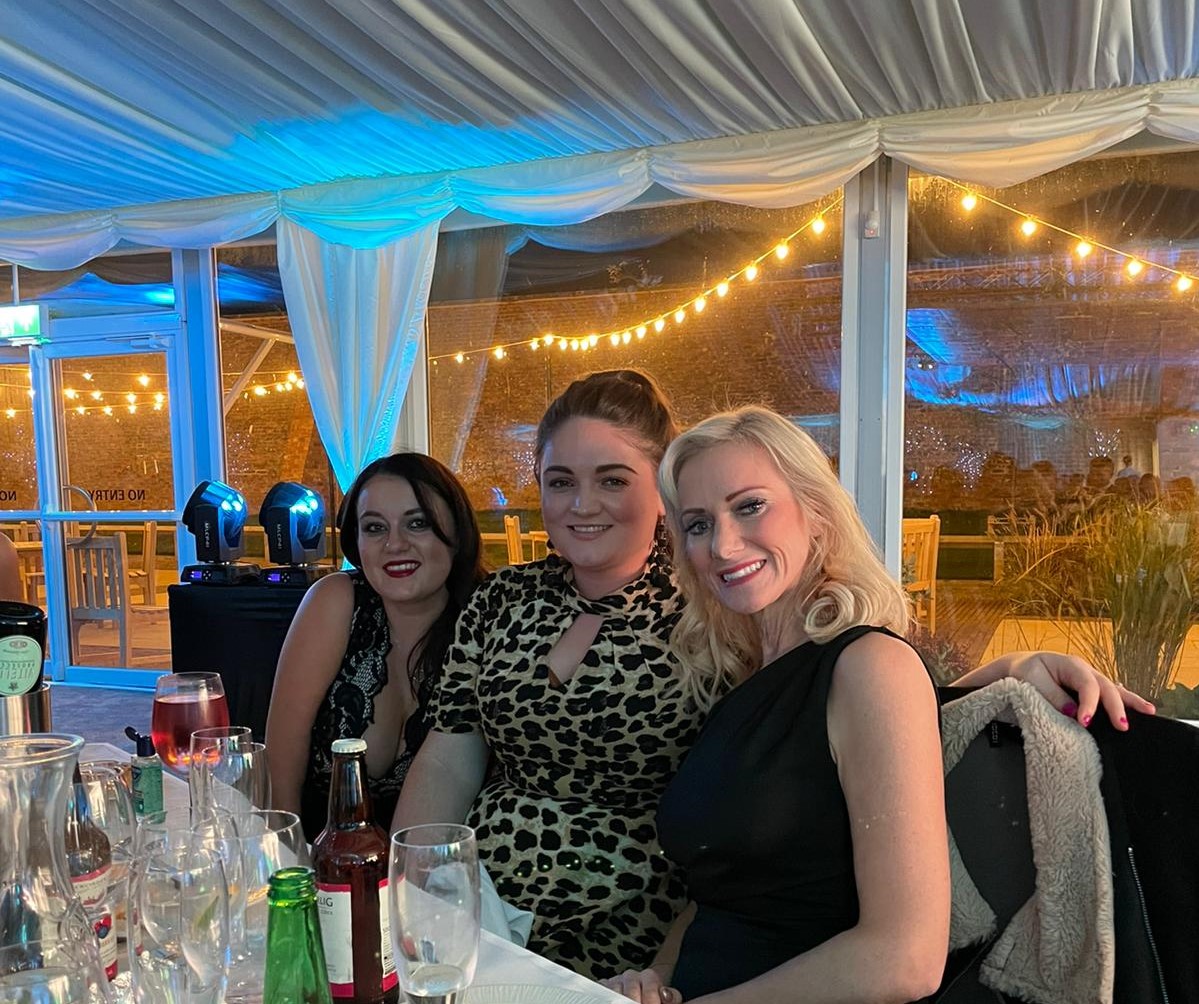 Cornerstone Marketing Solutions (@cornerstonemsuk) on Twitter photo What a great night we had at the #BestNewBizAwards at Kirkleatham Walled Garden🍻
Oh, and by the way... we only went and WON Best New Creative Business🥳
We couldn't be more buzzing😁
Congratulations to all the finalists at the event, Teesside is thriving 💪
<a href="/Tees_Business/">Tees Business</a> What a great night we had at the #BestNewBizAwards at Kirkleatham Walled Garden🍻
Oh, and by the way... we only went and WON Best New Creative Business🥳
We couldn't be more buzzing😁
Congratulations to all the finalists at the event, Teesside is thriving 💪
<a href="/Tees_Business/">Tees Business</a>