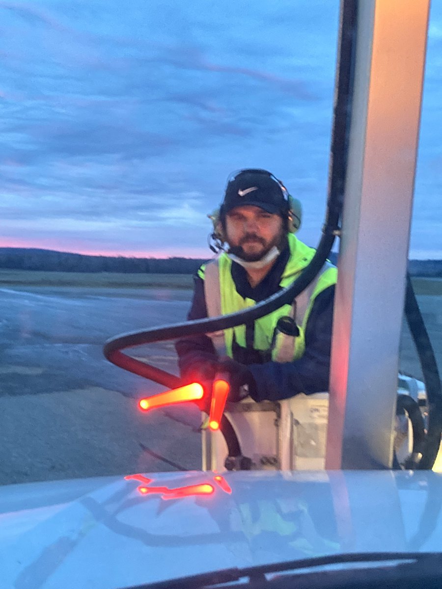 Kelli Heu tweet media