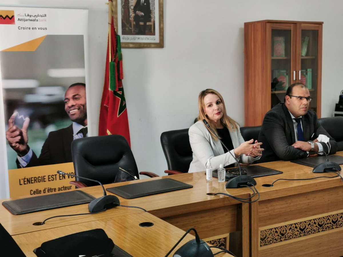aslem_org's tweet photo. #Dakhla :
En marge de la #Caravane_ASLEM2021, notre partenaire @AttijariwafaB en atelier coaching avec les lauréats.
#Comores #AMCI #MSanté #ATTIJARIWAFABANK #Dakhla #Agadir #Laayoune #ASMEX #BANKSOLIDARITE #CACS #Welearn #FondaSAID #ORMDC #MPL #MoroccoAlumni #MPD #maroc #africa https://t.co/7AisBr8Rsa