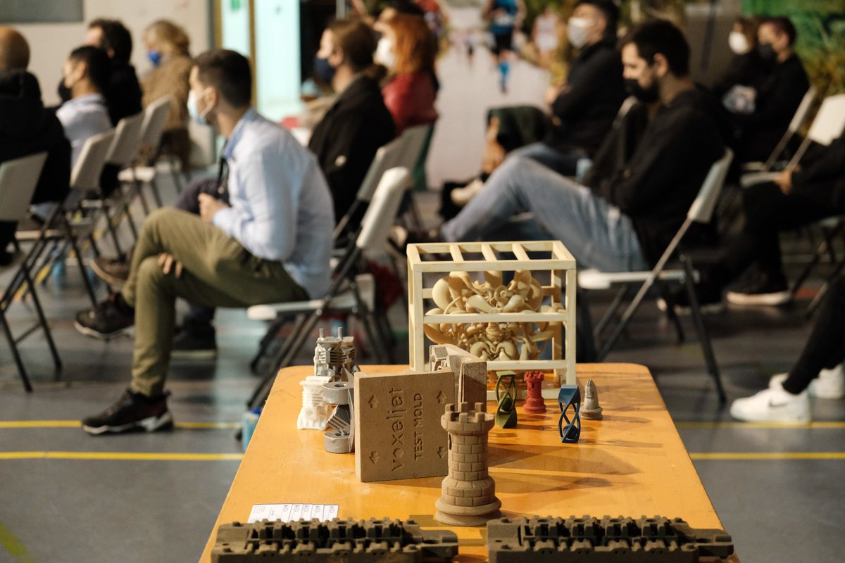 Districte07800's tweet photo. Createc Pro finalitza la jornada amb la presència de cinc ponents, tant distribuïdors com usuaris finals d'aquesta tecnologia, que han compartit les seves experiències en l'ús de la impressió 3D en els seus sectors.
#createc21 #CreatecPro #3D #impresora3D
@ajeivissa
@AitorMorras https://t.co/HeY3XocRlV
