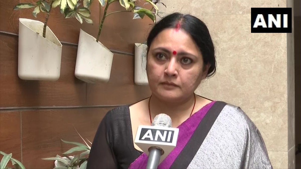 ANI's tweet photo. Doesn't CM Mamata Banerjee want our international borders to be strong like the Central govt does? We feel that this is because TMC is probably linked with smugglers &amp; criminals: WB BJP MLA Agnimitra Paul on State resolution against the BSF Jurisdiction expansion https://t.co/3htl4MP4FT