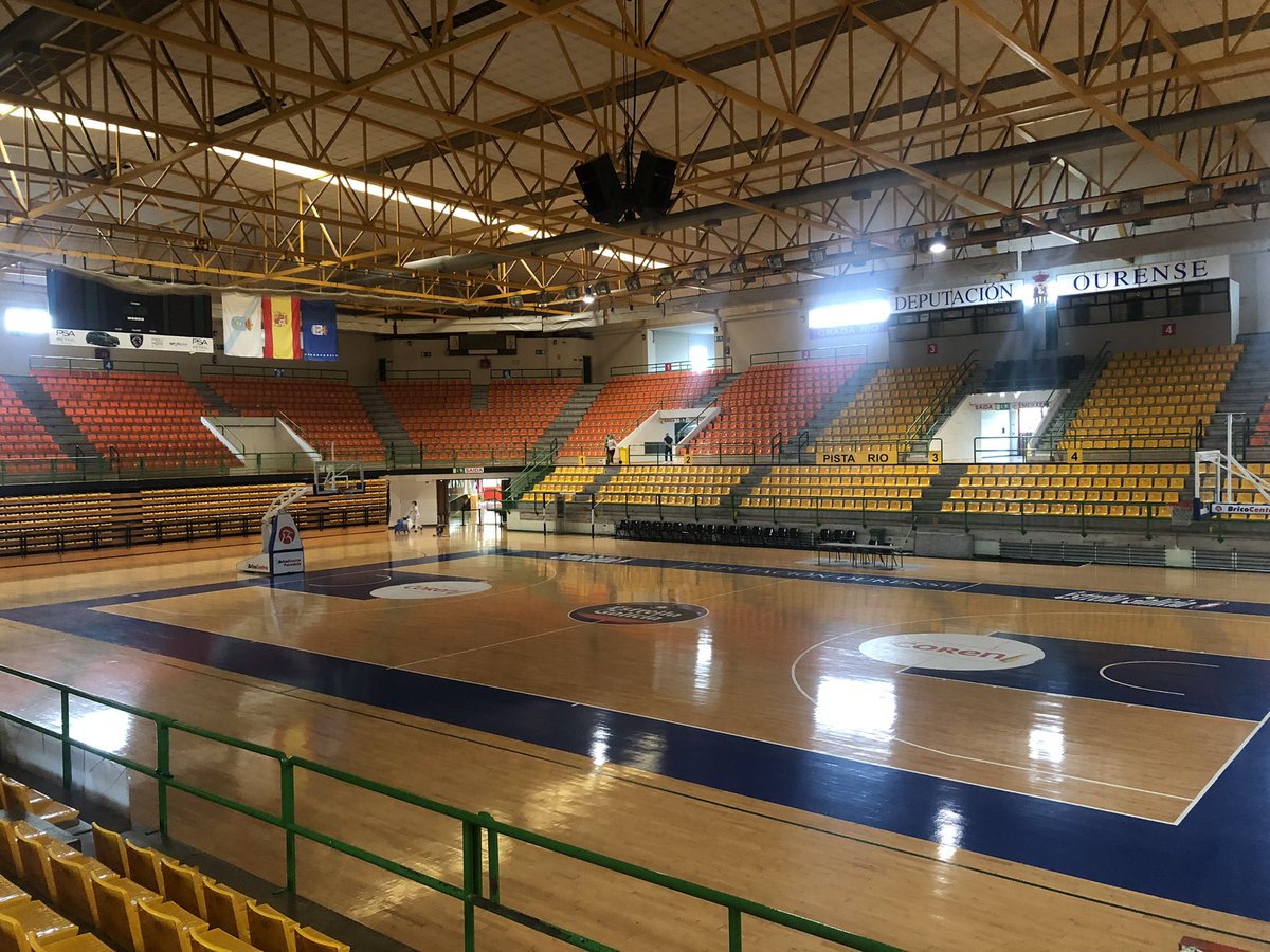 COBSAD's tweet photo. Comer o pulpo, visitar as Termas, logo ir ver o noso Miño coas súas pontes, chegar á zona vella pra ver a Praza Maior, a Catedral e as rúas e, para rematar, facernos unha visita a nós 💙💛

#OurenseCalidade https://t.co/TIZ66Q4Dh0