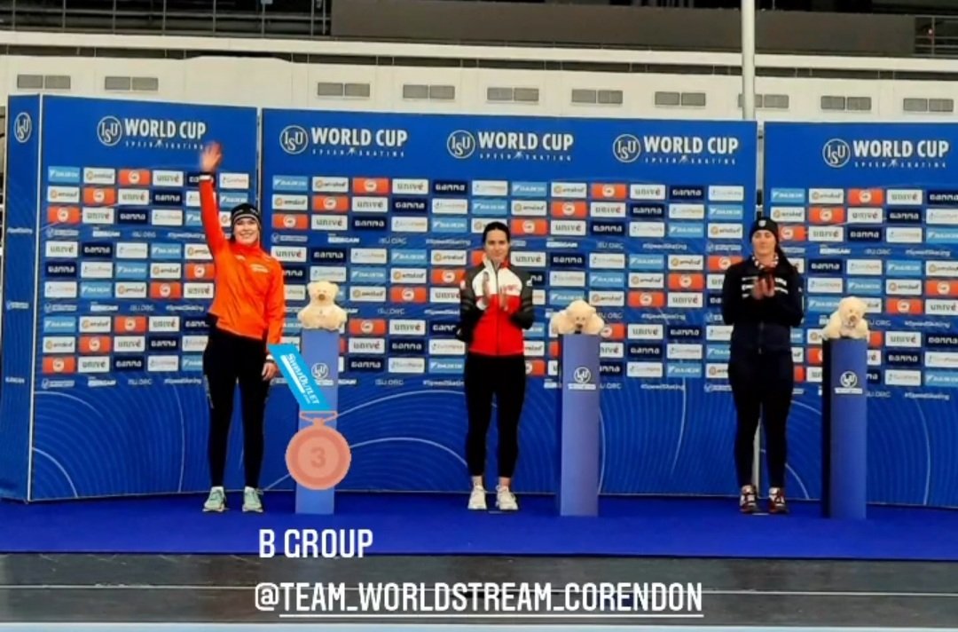 BAM!! Mooie 3e plaats voor <a href="/DioneVoskamp/">Dione Voskamp - Schaatsster</a>.
Morgen starten in de B Group @teamworldstreamcorendon