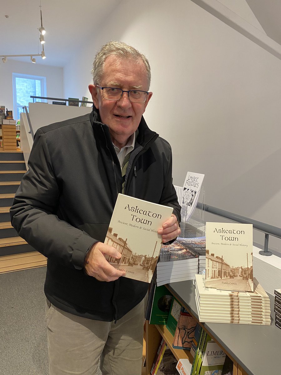 OMahonysBooks's tweet photo. Thanks to Paddy Cronin for signing copies of his new book Askeaton Town
#Askeaton #CountyLimerick #Limerick #LocalBooks #LimerickAuthor #IrishAuthor
#PaddyCronin
#Booksellers #Books #XmasInOMahonys🎄 #Christmas2021 #XmasGiftIdeas #XmasInLimerick https://t.co/iohEmn92cp