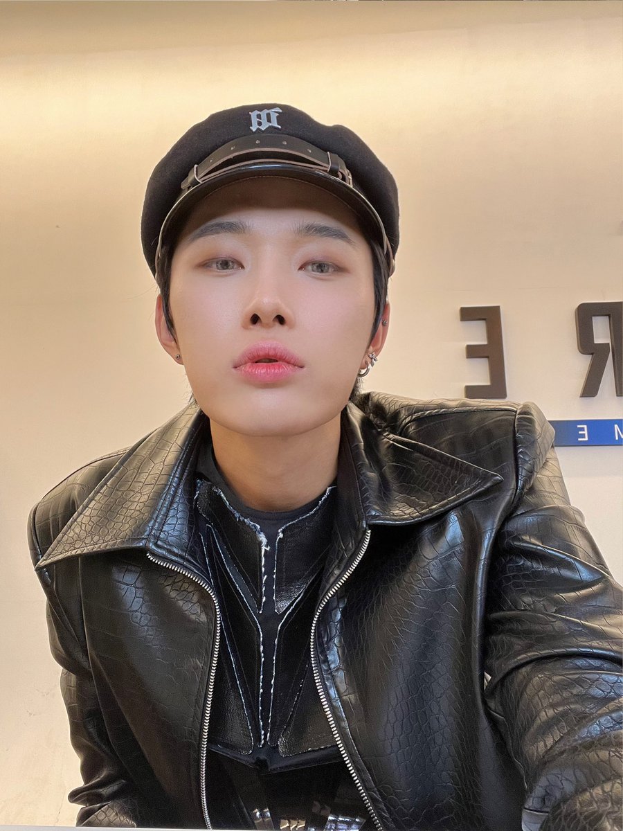 OmegaX_members's tweet photo. [#OX]

오늘도 재밌었어요💚

#OMEGA_X #오메가엑스 #재한 https://t.co/pGZBmfYtO2