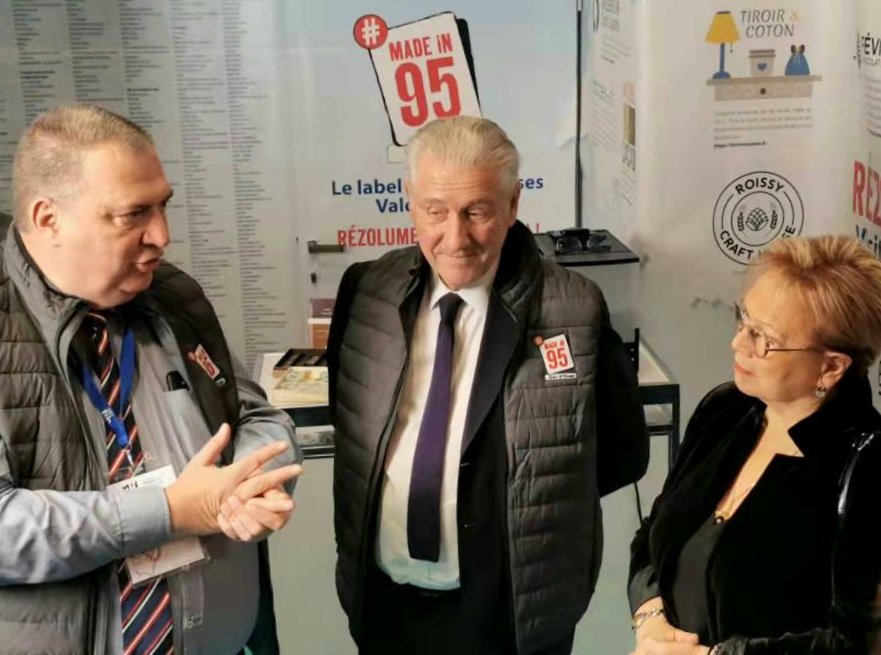 CEEVO95's tweet photo. #valdoise / #CCI_95 / #adpavab / #enghien95 / #Ceevo95 : Inauguration ce matin du "Village Val d’Oise" à MIF Expo, le Salon du "Made  in  France" par Marie-Christine Cavecchi, Présidente du Conseil départemental du Val d'Oise - https://t.co/lS1XmNp7YT - https://t.co/ahPj9NIyT0 https://t.co/cRT17OsgJR