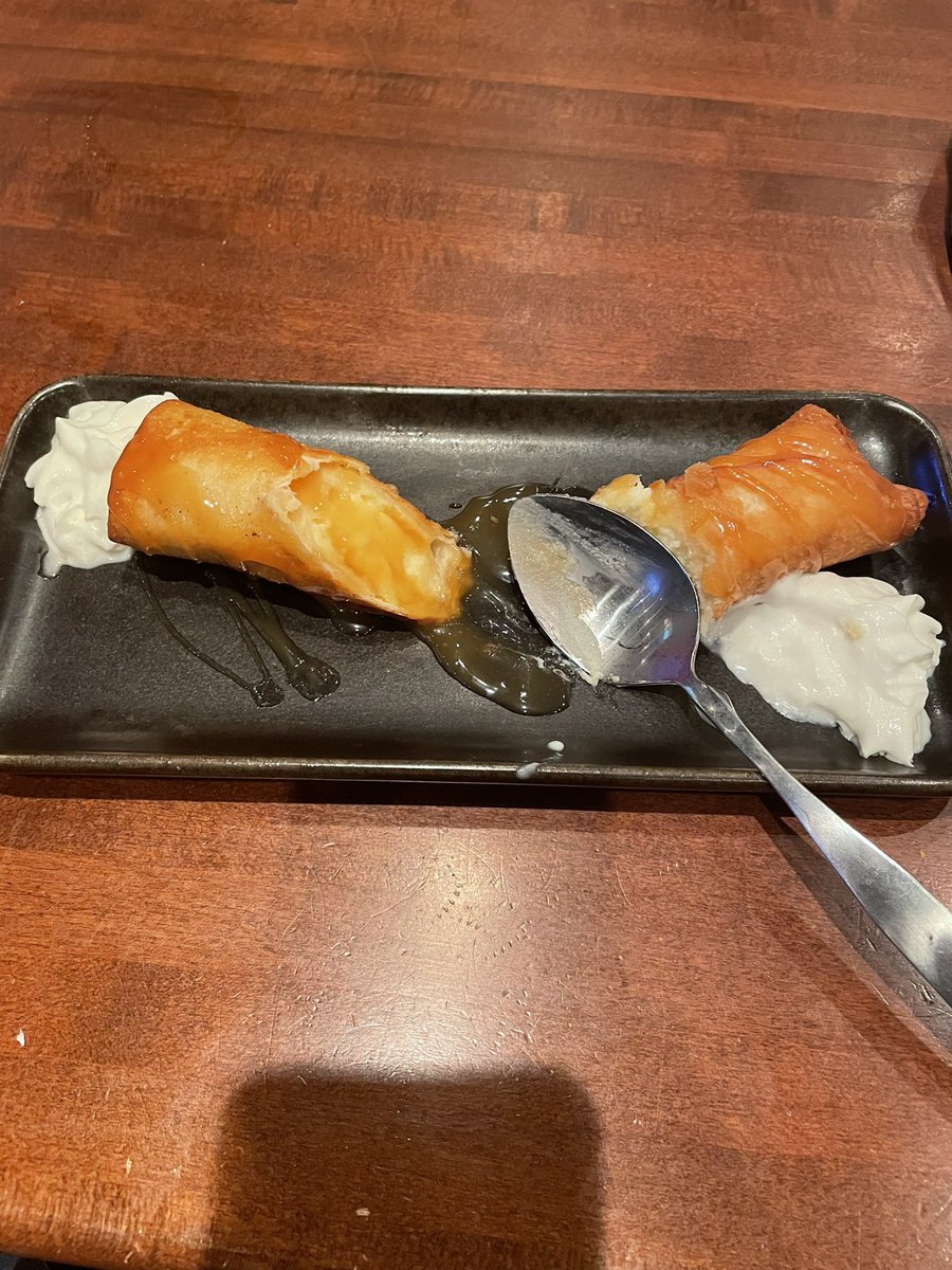 HTPro10's tweet photo. Busy week, but not to busy for #YearofDates last night! #SafariDinner with the Mrs. @BEEFOBRADY➡️#WhiskeyKitchen➡️@TopDawgTavern https://t.co/tpC3nhQCpI