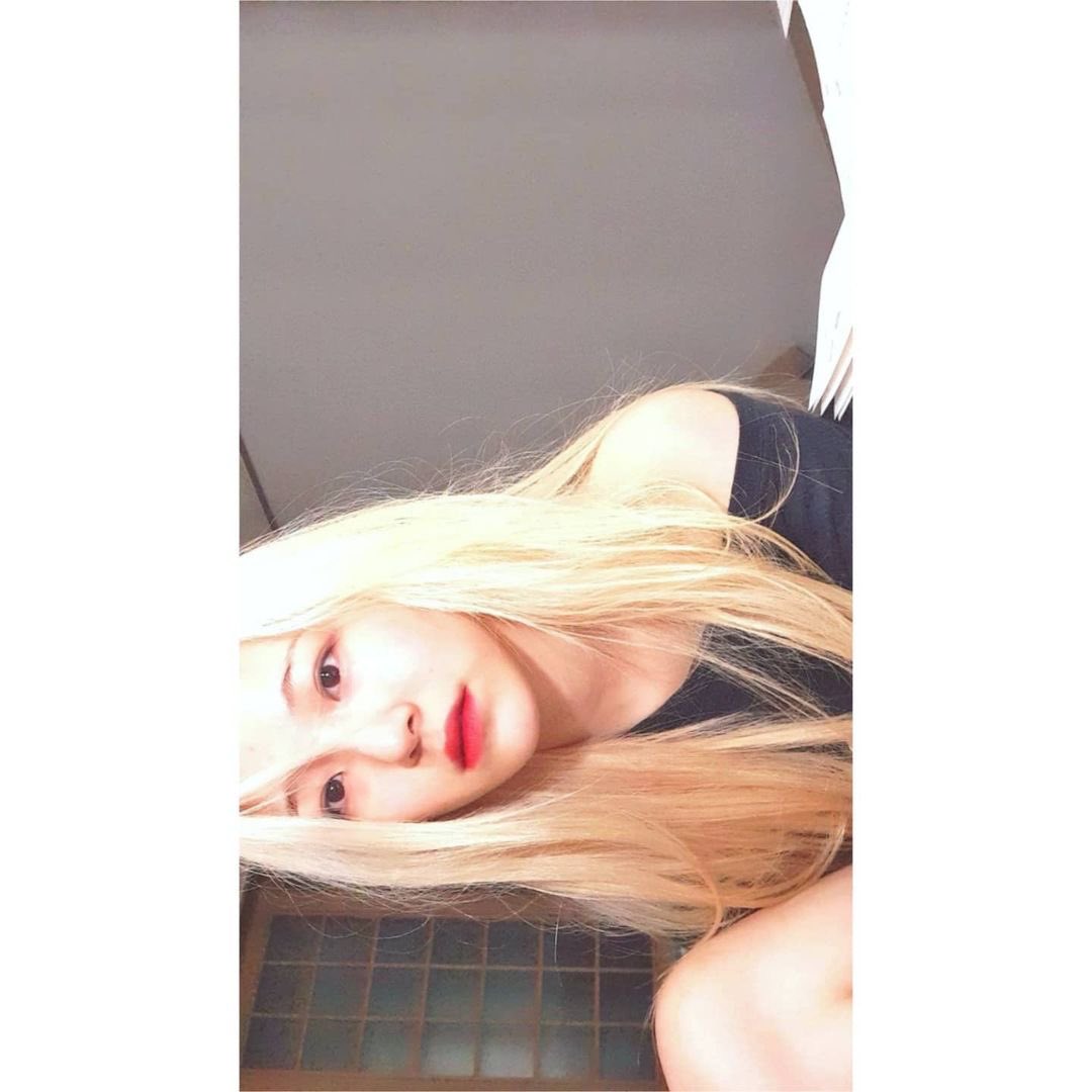 #จีฮอนสตาแกรม #fromis_9 #백지헌 

😖😖😖