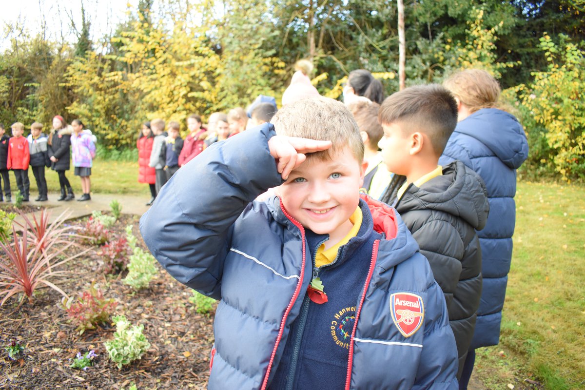 Year4Hanwell's tweet photo. #RemembranceDay2021 #alcan https://t.co/iSlcVaq9DQ