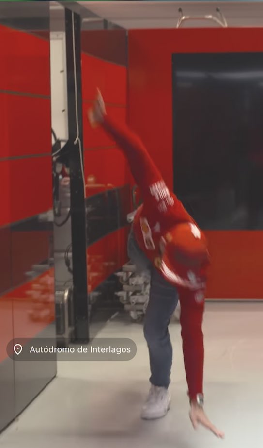 _oceanvlouis's tweet photo. Charles Leclerc out of context:
#BrazilGP https://t.co/zxre7qnzt7