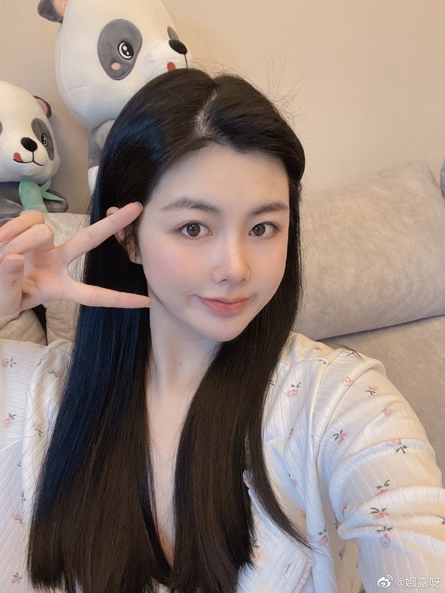 Rachel Wang tweet media