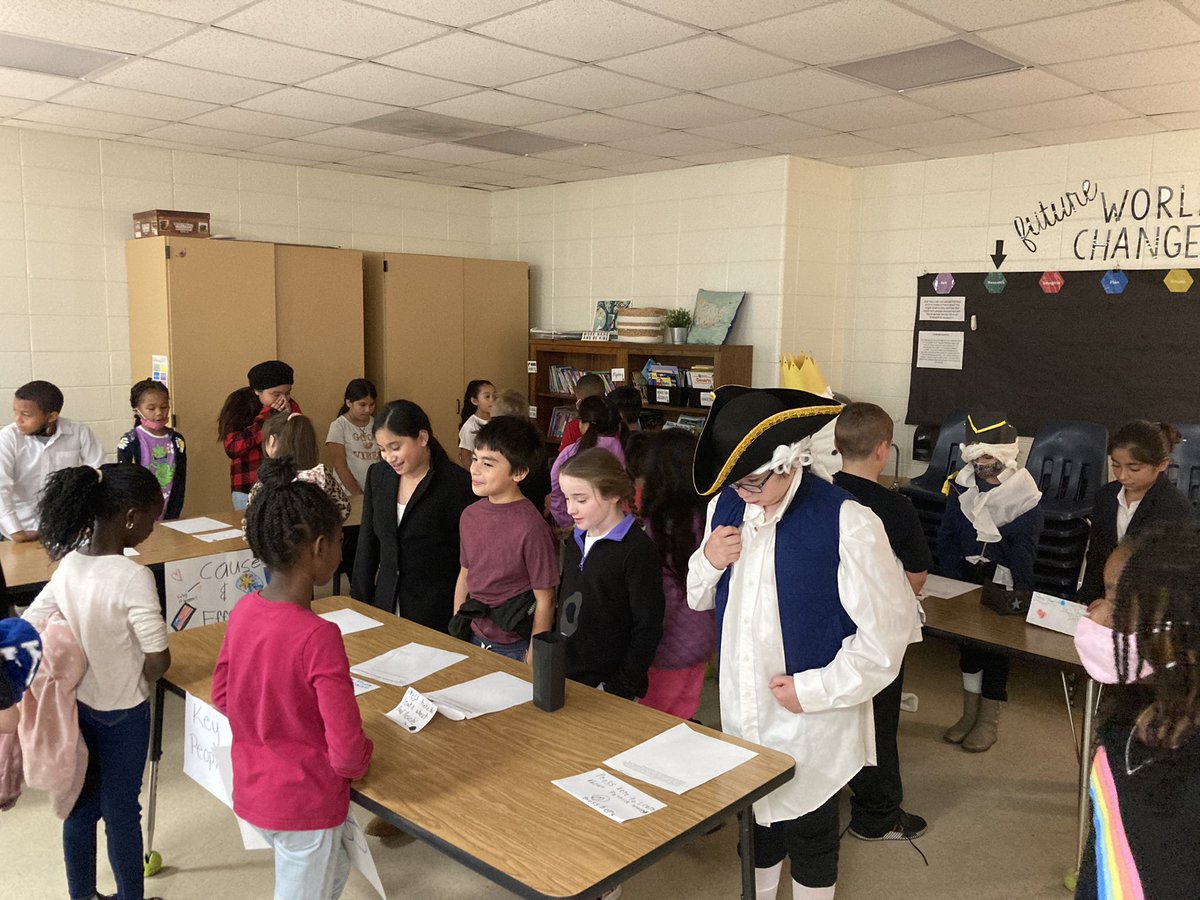 Christine Carter tweet media