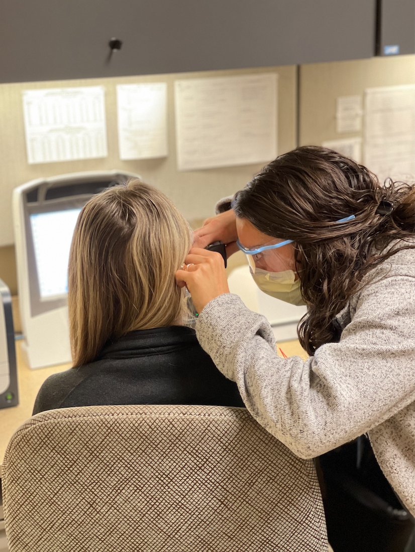 Team Highlight: Shannon Culbertson (<a href="/UNC_ENT/">UNC Otolaryngology/Head & Neck Surgery</a> Research Assistant &amp; AuD trainee) is presenting results from the Functional Listening Index for pediatric #cochlearimplant recipients at the 54th Annual John B. Graham Student Research Day today. #UNCResearchWeek #AuDpeeps <a href="/UNCPedsCIs/">Children's CI @ UNC</a>