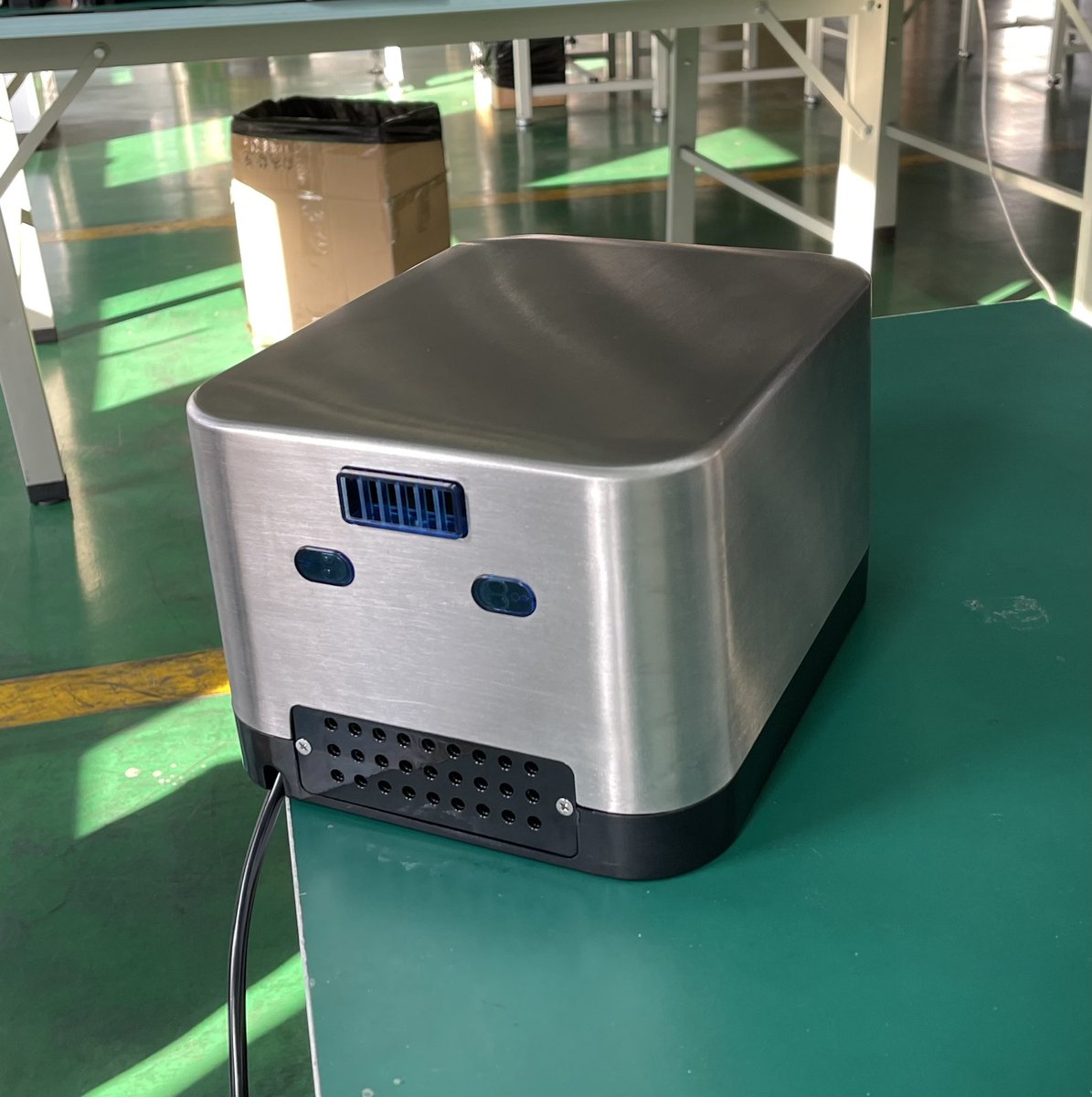 jbx110's tweet photo. Single-side jet hand dryer
• High Speed Motor with 10-15s drying time
• CR4305 Leakproofness
• High quality HEPA Filter with efficiency of 99.50% #new design #stainless steel cover https://t.co/vEAQWquPHV