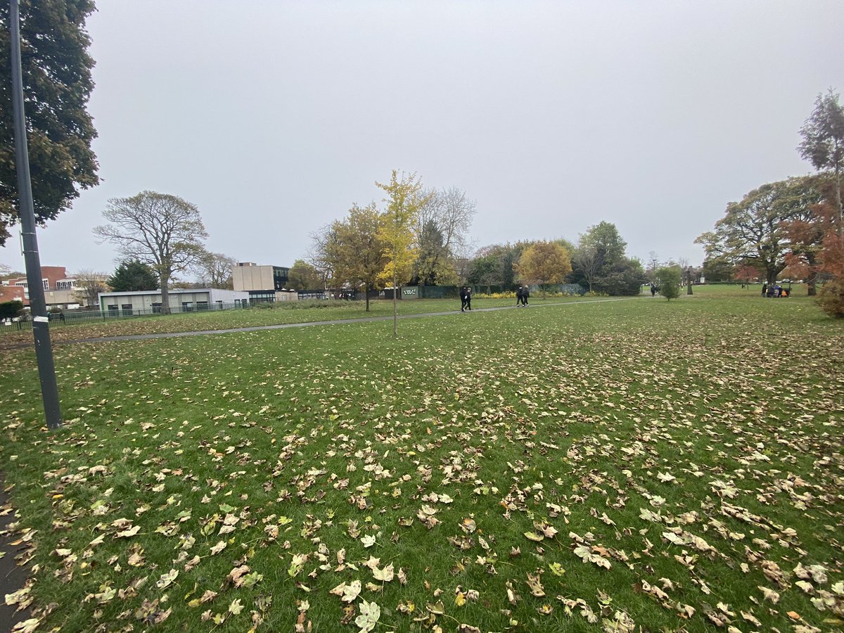 TrinityAc_Edin's tweet photo. Leaving #VictoriaPark nearly spotless this week thanks to last weeks #communitycrew and our PSE classes in S1. It’s wonderful to be able to serve our community in this way. #cec #proudcommunity #cop26 #service https://t.co/Cmdy9dDhDt