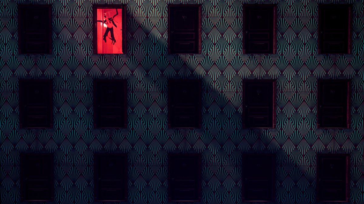 VPChallenges's tweet image. #TheCapturedCollective x #FeatureFriday 

Here are our favourite themed shots from the #VirtualPhotography community for this week ❤️

↖️@PicturingGames - #TOHTuesday 
↗️@Yamis_Art - #PhotoModeMonday
↙️@spread_her_wing - #TCCacrobatic 
↘️@abboudxo - #NMSPets