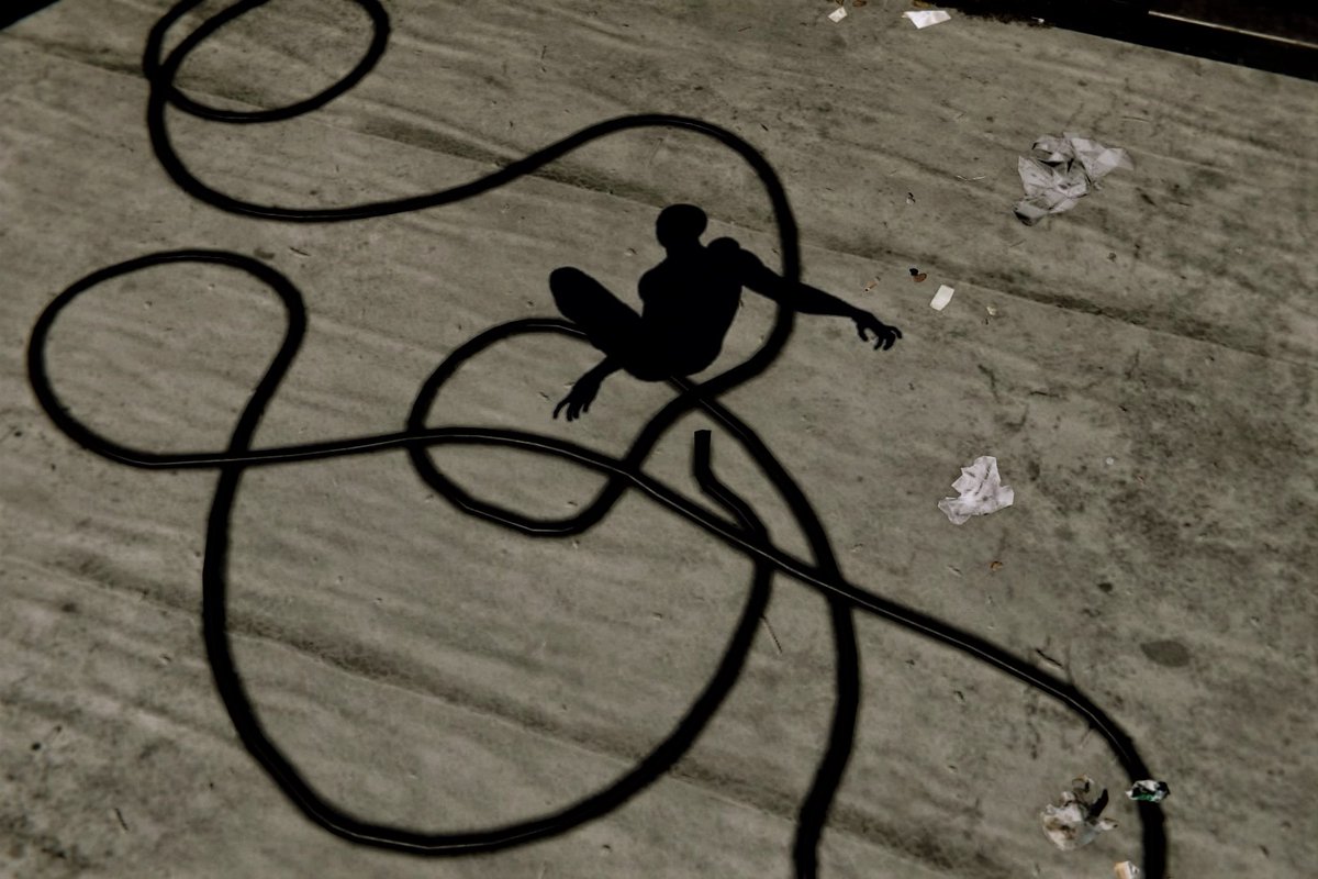 VPChallenges's tweet image. #TheCapturedCollective x #FeatureFriday 

Here are our favourite themed shots from the #VirtualPhotography community for this week ❤️

↖️@PicturingGames - #TOHTuesday 
↗️@Yamis_Art - #PhotoModeMonday
↙️@spread_her_wing - #TCCacrobatic 
↘️@abboudxo - #NMSPets