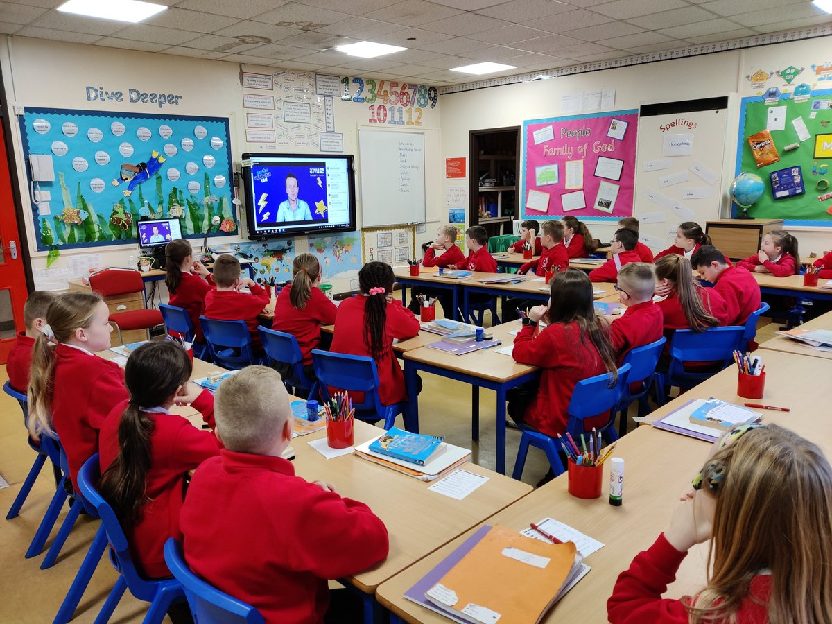 digisjb's tweet photo. Year 4 have enjoyed taking part in a Zoom assembly about being kind as it is World Kindness Day @Y4sjb @HTStJosephs #WorldKindnessDay
#StJosLearningTogether https://t.co/LEhmbWm7nW