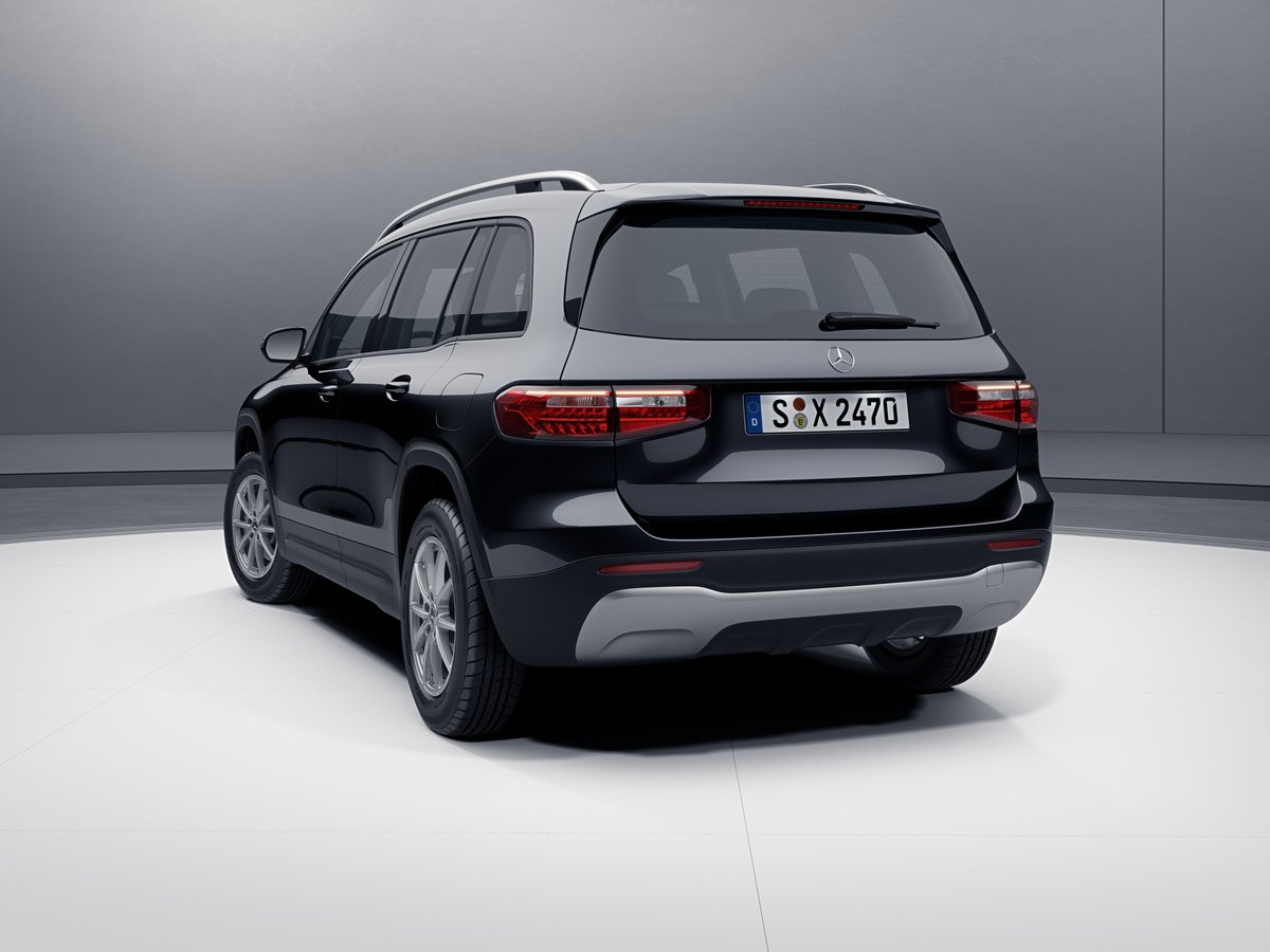 VW_CFAOKE's tweet photo. The GLB offers an interior that is incredibly versatile and exceptionally roomy. All with the amazing MBUX system.
Experience it this weekend, the 13th & 14th at @VillageMarket
#GLBClass #MercedesInKenya https://t.co/F6tSN4Zutj