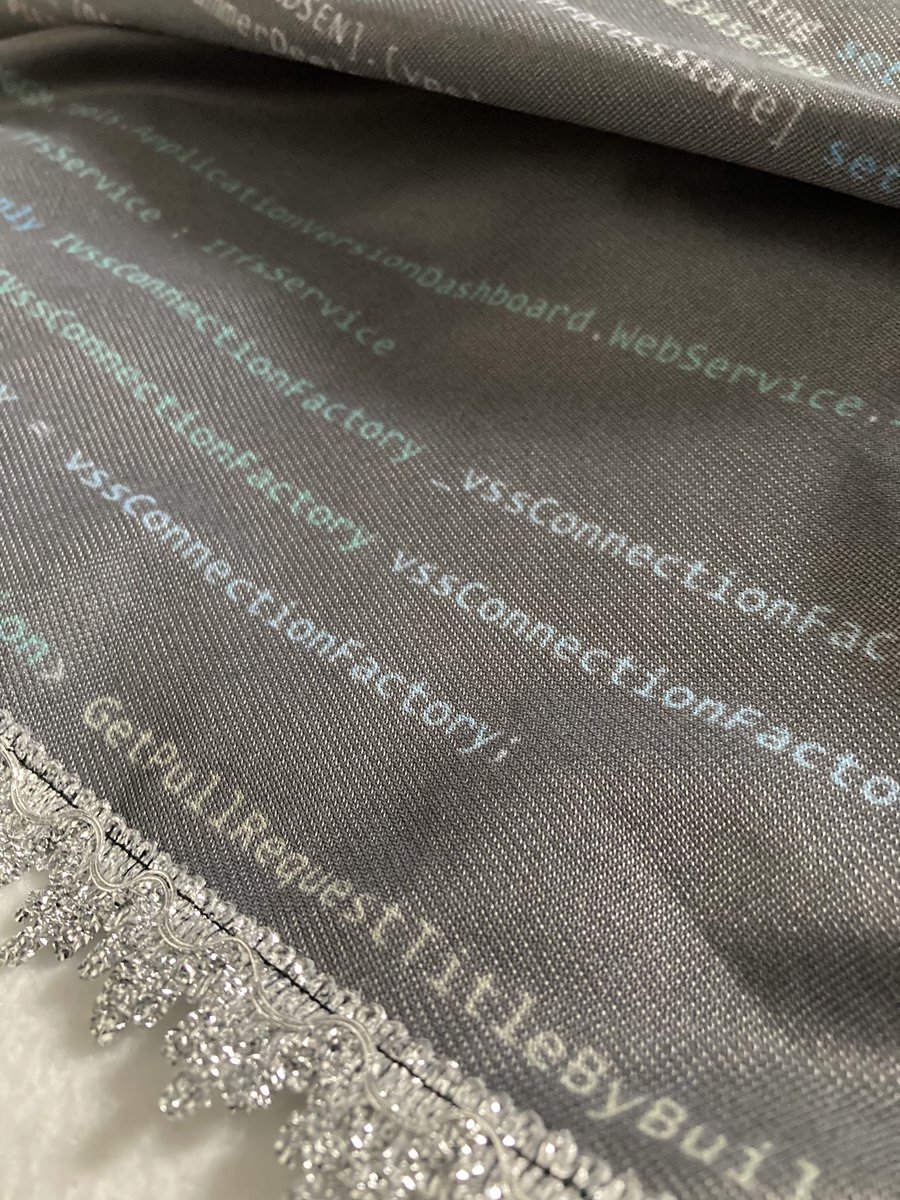 Annosofie's tweet photo. Excited and stressed for #AgileTD, so no room in my head for an outfit this #ReverseCasualFriday. Instead here is a teaser of my outfit for the #ballgownbreakfast #queenofcode https://t.co/OxZo3rU9XE