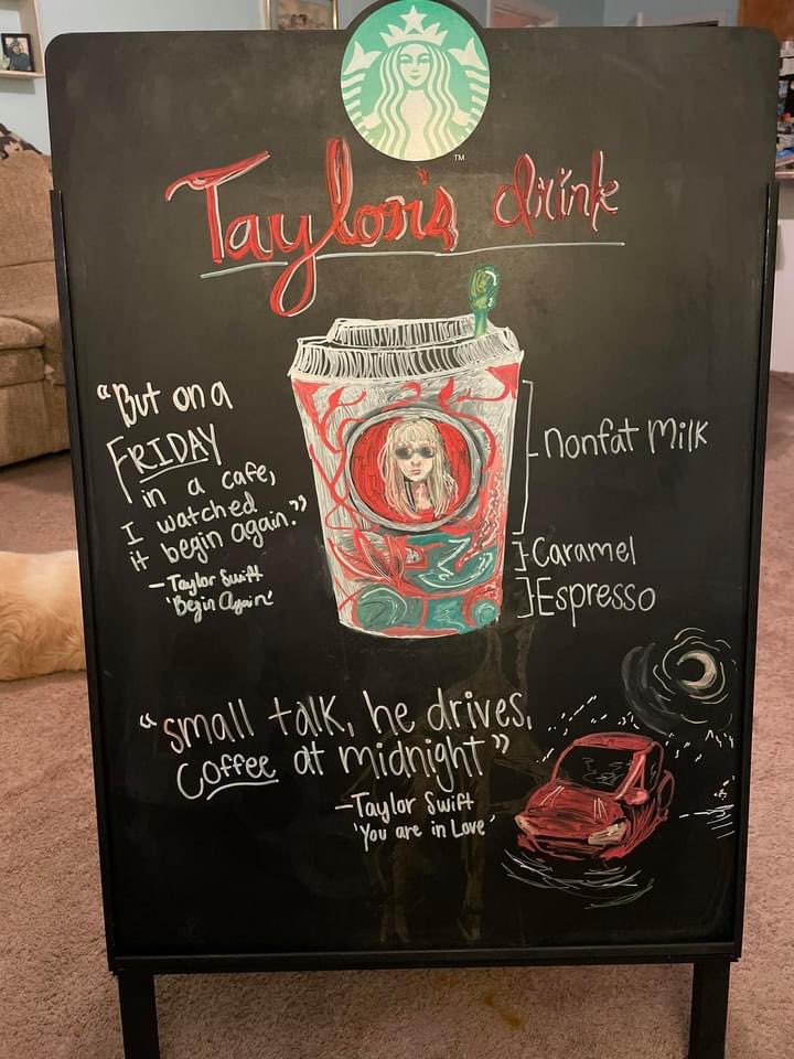 backtodecembler's tweet image. GUYS… #starbucks #TaylorSwift #TaylorSwiftRed #RedTaylorsVersion