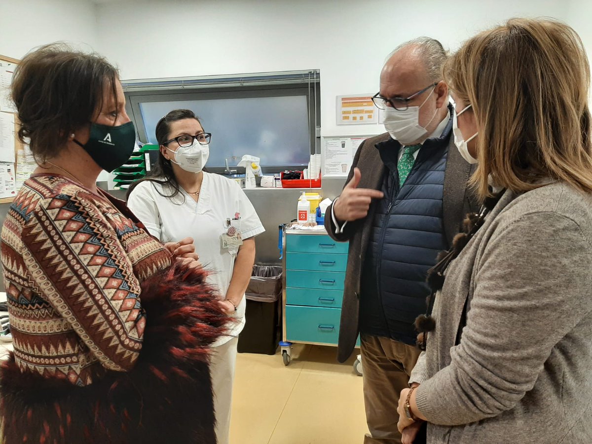 hospitalesAG's tweet photo. 🆕@saludand invierte 2,5 millones de euros en actuaciones en la comarca de #SierradeSegura.

➡️En el 🏥 #HospitalSierradeSegura se acaba de adjudicar la cubierta por 509.000 euros.

Los trabajos comienza en diciembre  y terminarán antes de verano 🧱🚧🏗️

🔗https://t.co/KCkSlVjkwj https://t.co/rakSYSjahH