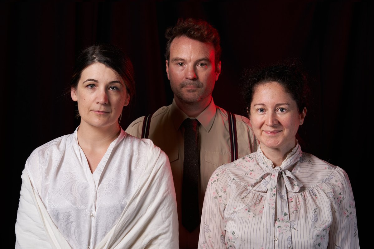 thehawthcrawley's tweet photo. The Poppy Red 🌹 receives rave review from @Crawley_Obby calling it "powerful", "poignant" &amp; "immersive", "a play that I will be remembering for a long time to come. Top marks for the team." 
🗞️ Full review: https://t.co/ww8FyzlsWJ
🎟️ Book: https://t.co/2Y6B2Y8uKI
📷 Patch Harvey https://t.co/Cv1YUQnFTK