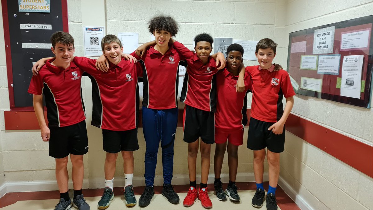lawnswoodschool's tweet photo. Mr Ritchie hosted a great basketball tournament last night. Well done to all teams - you were amazing! 🏀👏🏽 @LeedsWestWay @CHCHSLeeds @abgacademy #AllertonHigh #teamwork #commitment https://t.co/YhriVyoy95