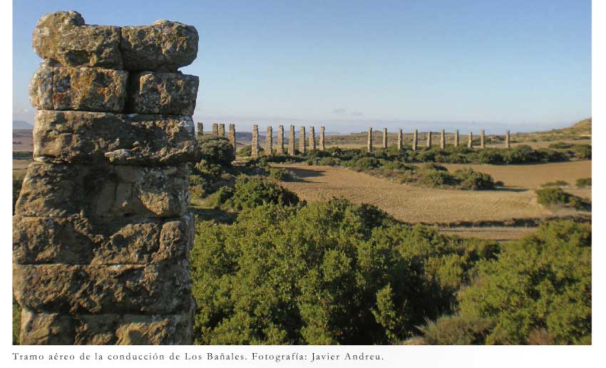 lacuriosidadatv's tweet photo. 📺ESTA TARDE a las 19:45h en @aragontv, descubrimos algunas de las obras de ingeniería romanas en #Aragón. 

En #LosBañales, su acueducto adintelado es un símbolo del poder de #Roma a su paso por la @comarca5villas.

@Turuncastillo,@FUUncastillo,#JavierAndreu #JJSánchez https://t.co/7SI3p3rYYn