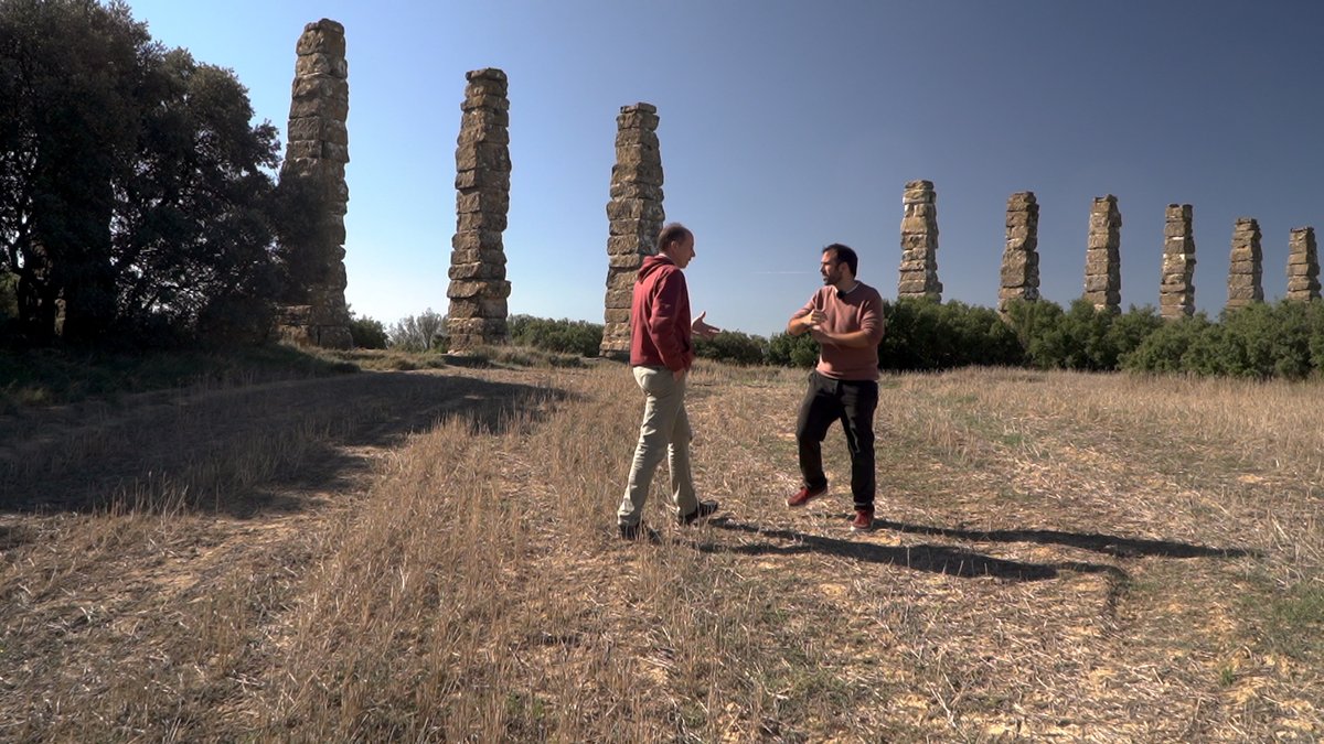 lacuriosidadatv's tweet photo. 📺ESTA TARDE a las 19:45h en @aragontv, descubrimos algunas de las obras de ingeniería romanas en #Aragón. 

En #LosBañales, su acueducto adintelado es un símbolo del poder de #Roma a su paso por la @comarca5villas.

@Turuncastillo,@FUUncastillo,#JavierAndreu #JJSánchez https://t.co/7SI3p3rYYn
