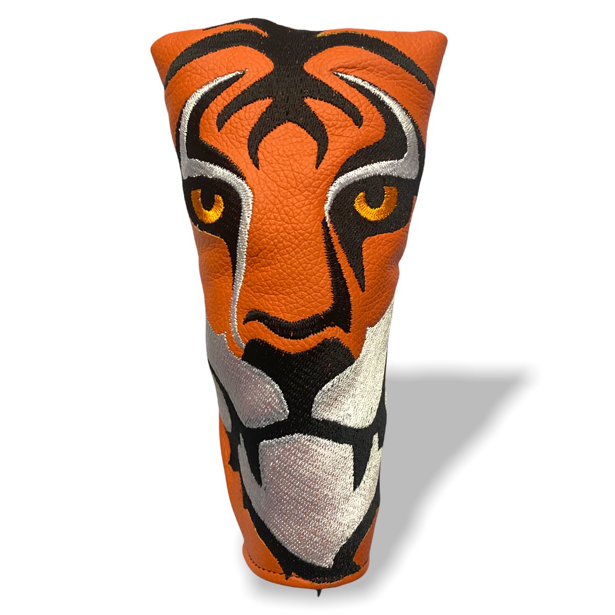 HazzadGolf's tweet photo. Another brand new product added to our range of bespoke premium golf covers. Our covers are all made in the UK. Know anyone who would like this? #tiger #puttercover #leather #embroidery #bespokegolf #customgolf #noveltygolf #golfgifts
https://t.co/iUPe9bftoR https://t.co/QmnC2G2W94