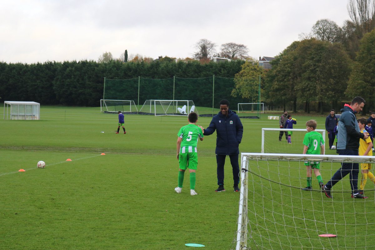 🗣️ U18's become coaches for the day! 

A huge thank you to the <a href="/academy_brfc/">Blackburn Rovers Academy</a> U18's lads who became mentors for each school that competed in our Gifted &amp; Talented tournament! 

👏 The lads developed their skills with coaching and refereeing throughout the day!

#WeAreTogether 🔵⚪️