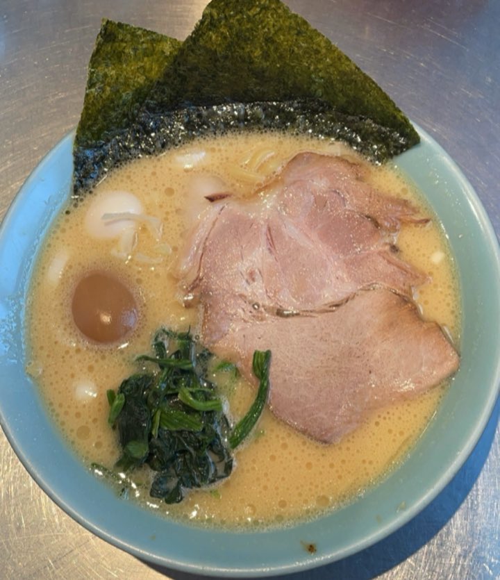 __01mm3's tweet photo. ﾌﾞｫﾝ( っ'ω' )╮ =͟͟͞͞🍜 https://t.co/FAhNYXJv67