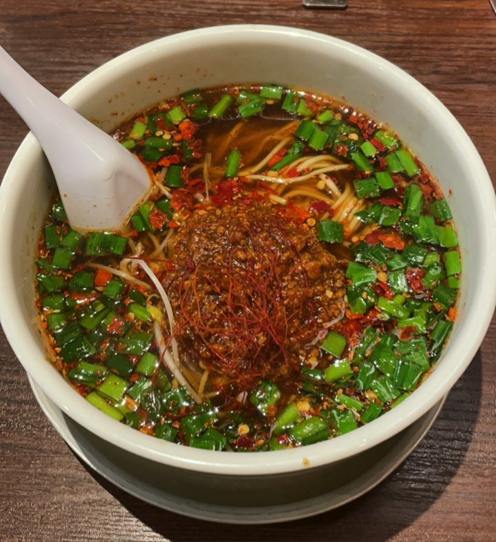 __01mm3's tweet photo. ﾌﾞｫﾝ( っ'ω' )╮ =͟͟͞͞🍜 https://t.co/FAhNYXJv67