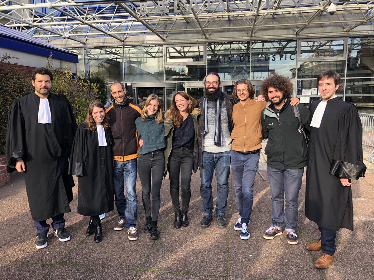 ElodieNace's tweet photo. Le goût de la victoire !! 
Mes ami•es et camarades de lutte sont relaxé•es ! Aujourd'hui, le tribunal de Bobigny a donné raison aux militant•es climat et qu'est-ce que ça fait du bien 😍😍😍 https://t.co/HgoU8wS5mu