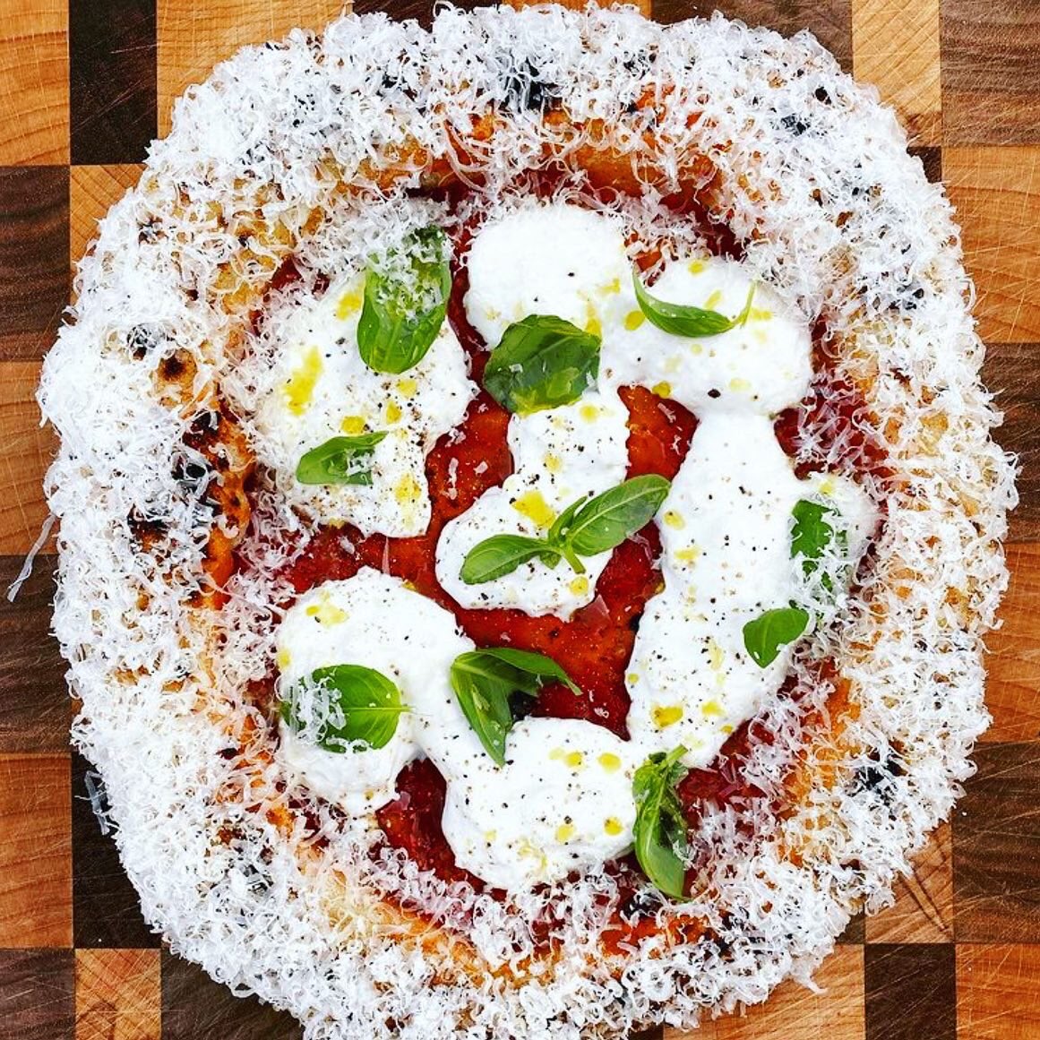 GRUBMCR's tweet photo. ⭐️TODAY’S GRUB⭐️

We open shortly for grub, booze, Clueless night and happy hour til 6. 
Choose from the following for your dinner…
🍕Rise
🇯🇵@osakalocal
🍛Dhaba Catering https://t.co/4NTT8HDyow