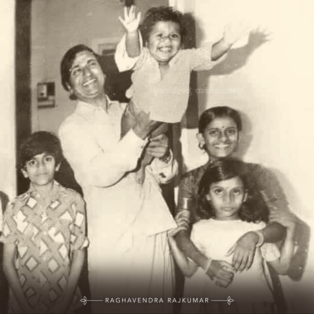 iRaghanna's tweet photo. A fond memory Appaji carrying Appu with my sisters and me standing near by ❤️ https://t.co/XiInsns3WL