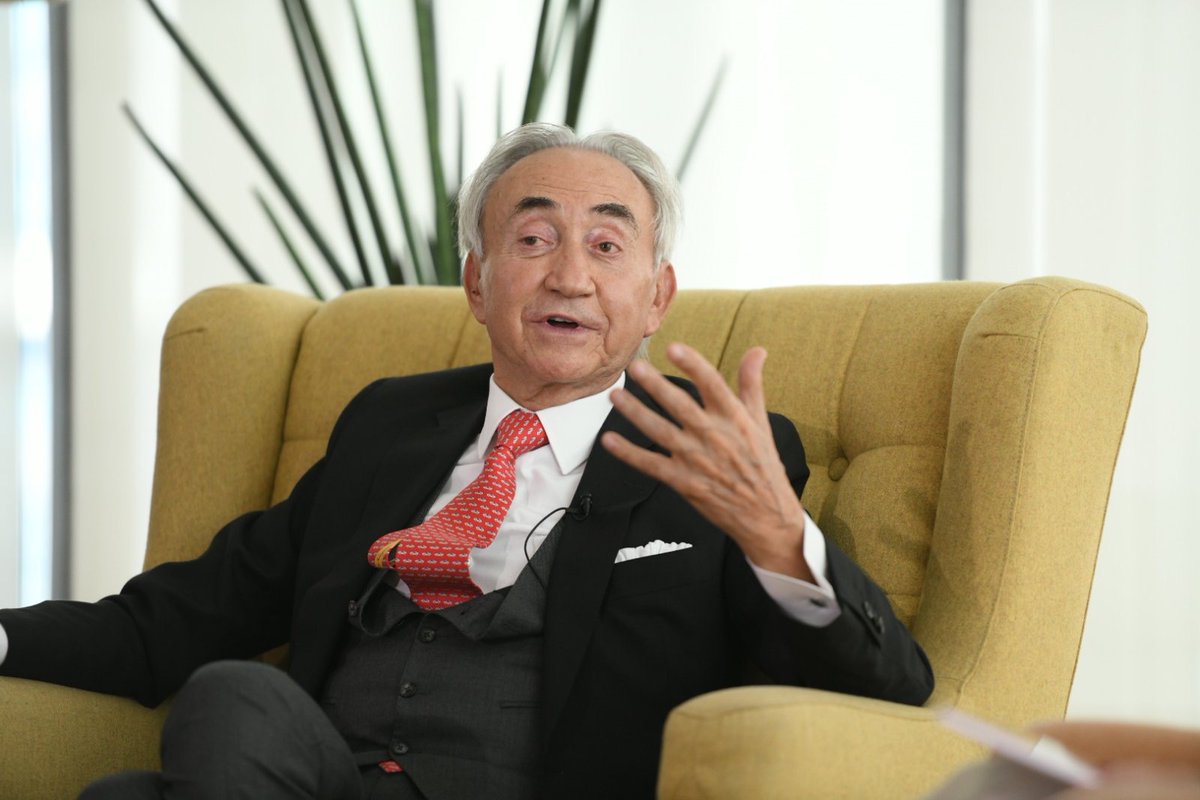 menadžerSAM tweet media