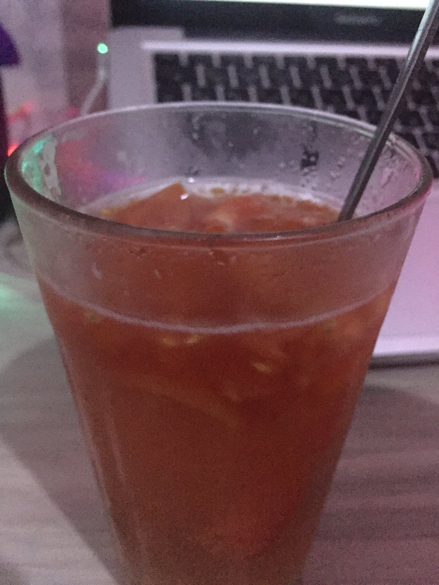 adizaudya18's tweet photo. just made this 🍅🍹
#littlethings #mademehappy #healthylife https://t.co/1qOlX8tcmP