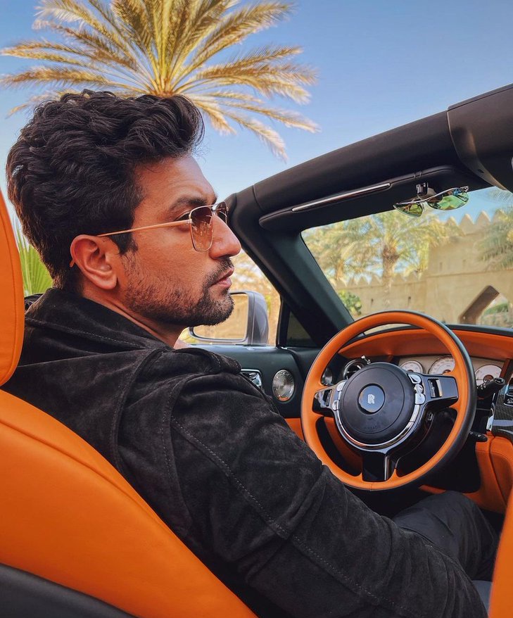 drewsmenu's tweet photo. Vicky Kaushal              Vicky Kaushal
driving                        driving me crazy https://t.co/n9UroZKTCa