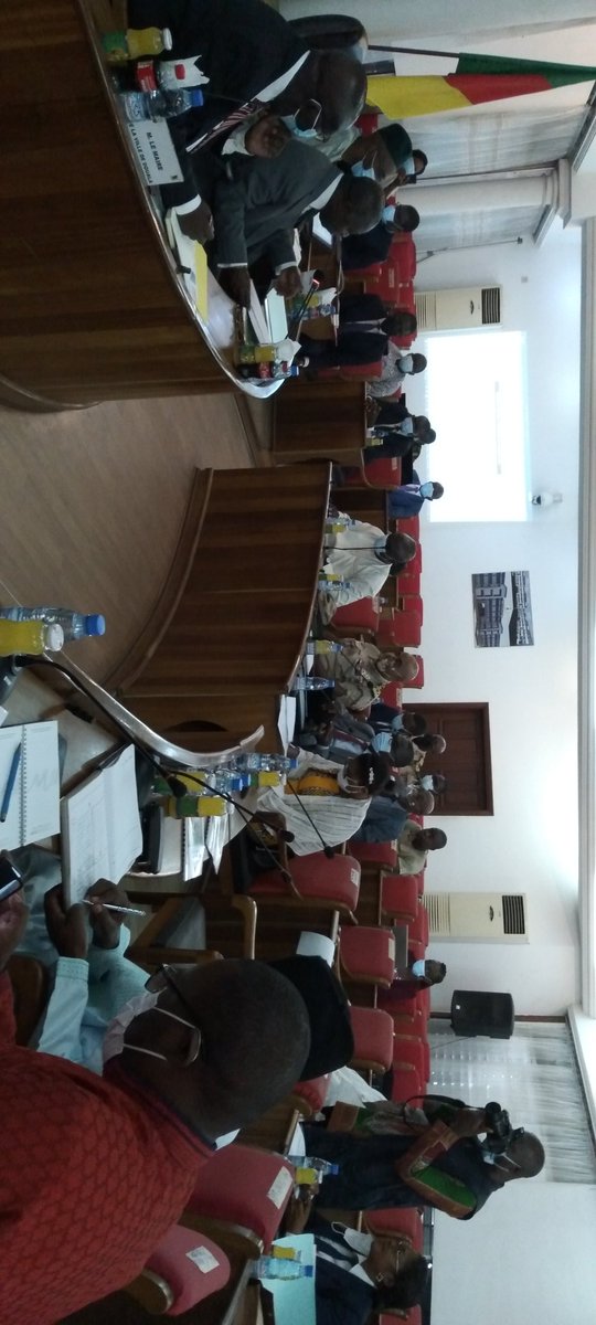 Minddevel's tweet image. Bientôt un marché moderne à Douala. Le MINDDEVEL préside actuellement la 1ere session du Comité de pilotage chargé du suivi des études architecturales et technique, ainsi que des travaux de construction du marché moderne de Douala.
@CabinetCivilPRC 
@Pm237Services 
@CRTV_web