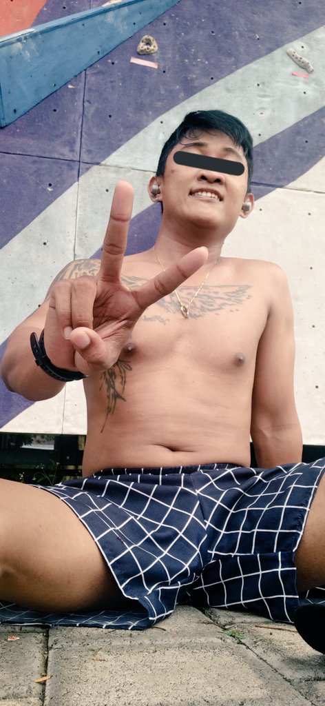 nana_sagnean's tweet photo. Hujan membasahi bumi bukan alasan untuk kita tidak #berkeringat
#joggingday #joggingtime #carikeringat https://t.co/cN5Pb9cZlE