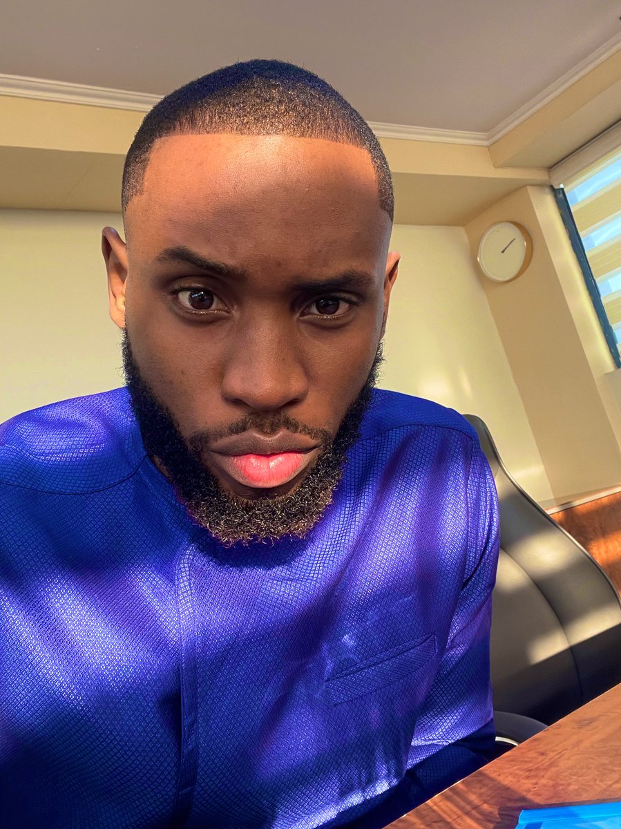 theemmanuelumoh's tweet photo. ...Grateful for Grace, that's all about the good life 
Goodmorning Emirates ⚜️❤️
....Happy weekend https://t.co/l1r32ixWJk