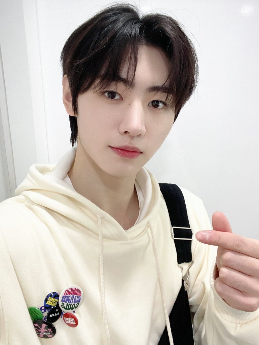 0204bff's tweet photo. they did so well today! we'll see you next friday 💗 https://t.co/NZw7FCCt53
