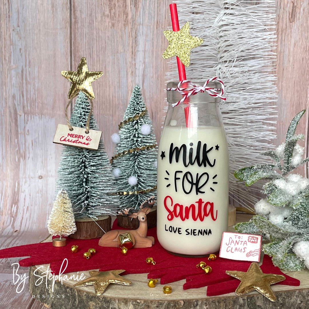 byStephanieUK's tweet photo. Create a Christmas Eve that is truly magical where the memories will last a lifetime. Personalised Santa Milk Bottles 🎅🥛🍪https://t.co/sC8uKuvtCD #Christmasgifts #SmallBusinesses #shopsmall #Santa https://t.co/su5MZkaSr7