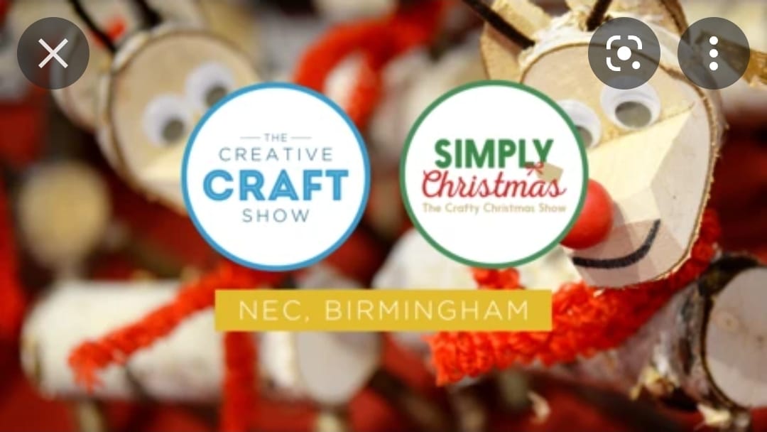 SVL_couriers's tweet photo. Yesterday one of the team travelled to Birmingham to create a Christmas stand for one of our lovely customers.  SVL couriers do so much more than just deliver please contact us for our range of services #multitalented #simplychristmas #birminghamnec #svlcouriers https://t.co/wUiipA2iDL