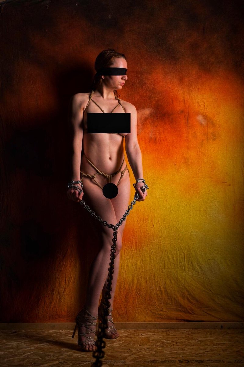 Cleo_P_model_uk's tweet photo. https://t.co/YjxN00mOmh ME - VIDEO b.t.s. and all UNEDITED Pictures -Experiment of how I was tied NUDE - DOWNLOADABLE #ass #nipples #boobs #tits #rope #blindfold #blind #fold #tattoos #pictures #cleo #cleop #uk #great #britain #video #b.t.s. #behindthescene.. https://t.co/mIbxx6OZEP