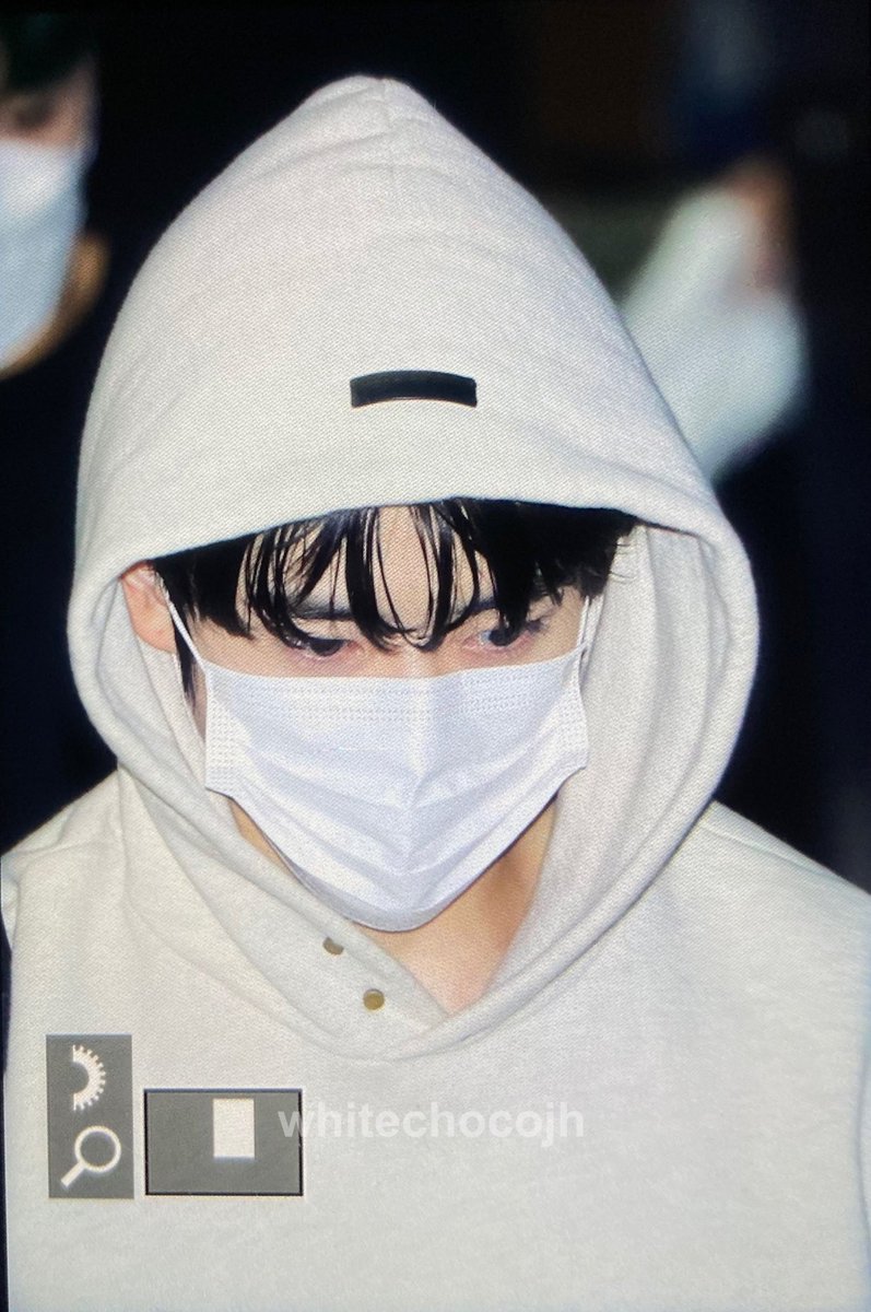 WhitechocoJH's tweet photo. #재현            #JAEHYUN        211105 kbs 퇴근 https://t.co/KYEgAKOKhe
