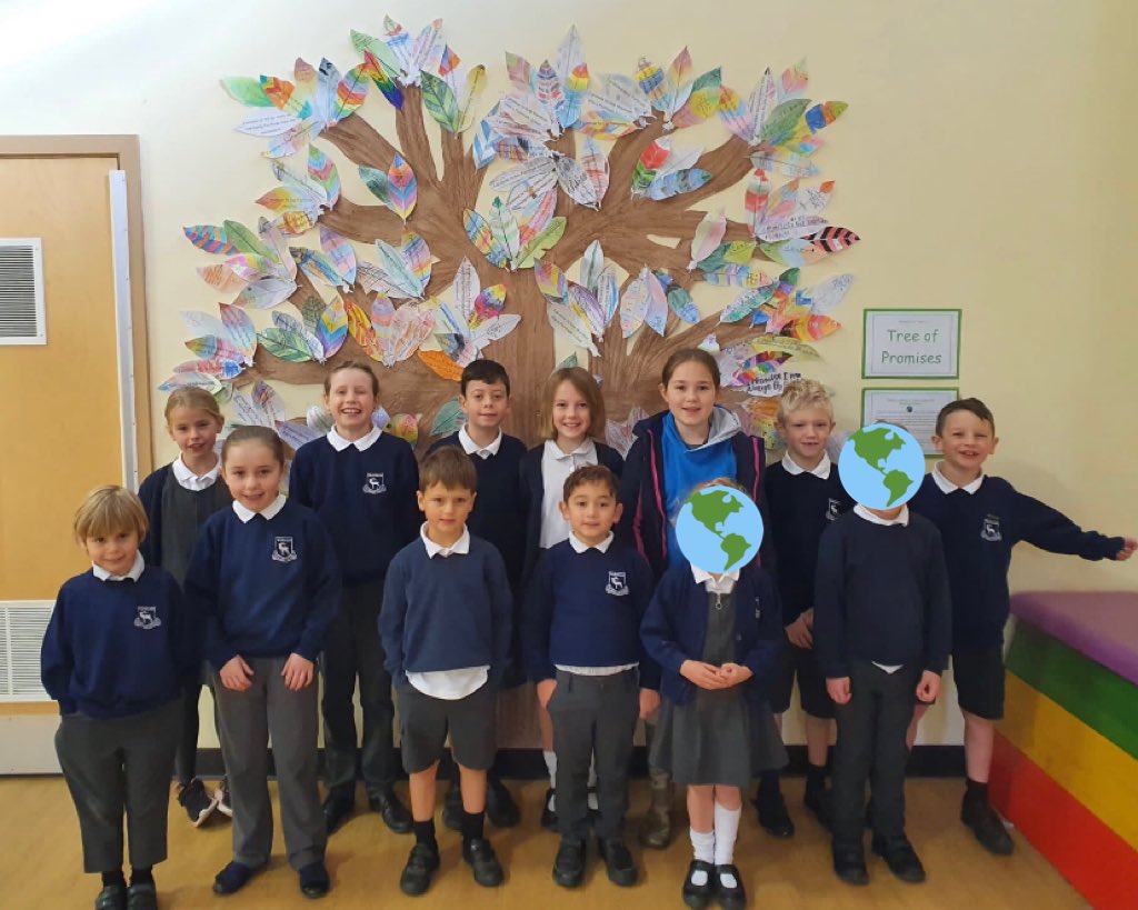 WarnhamCEP's tweet photo. Support Fairtrade and help tackle climate change! Our 'Tree of Promises' for Cop26: children making commitments and asking World Leaders to do the same. Well done to the Fairtrade Council who made this happen ๐ #promisetotheplanet #treeofpromises #cop26 #fairtrade https://t.co/jWT4GEjfsK
